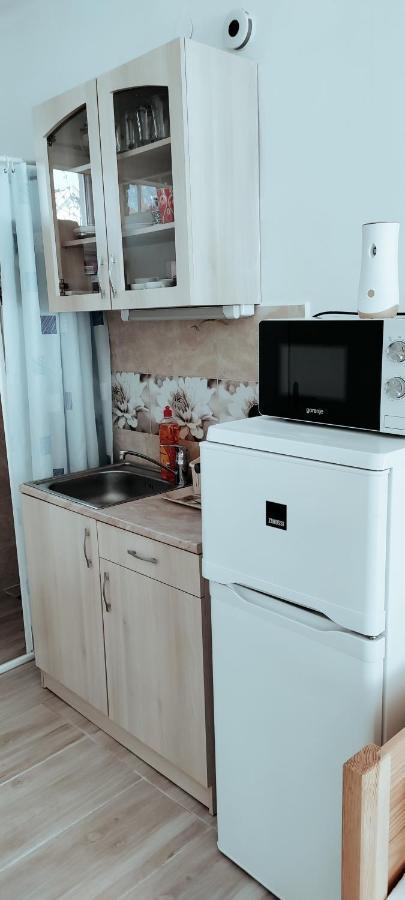Napfeny Apartmanhaz Balatonberény Exterior foto